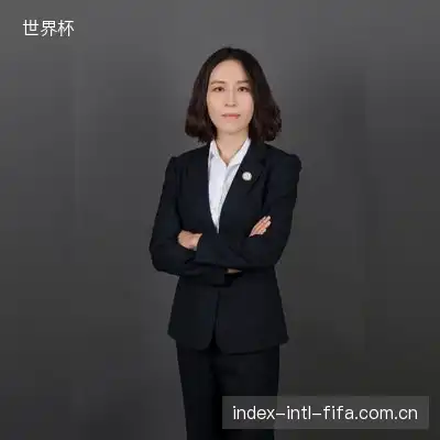 何菲雅